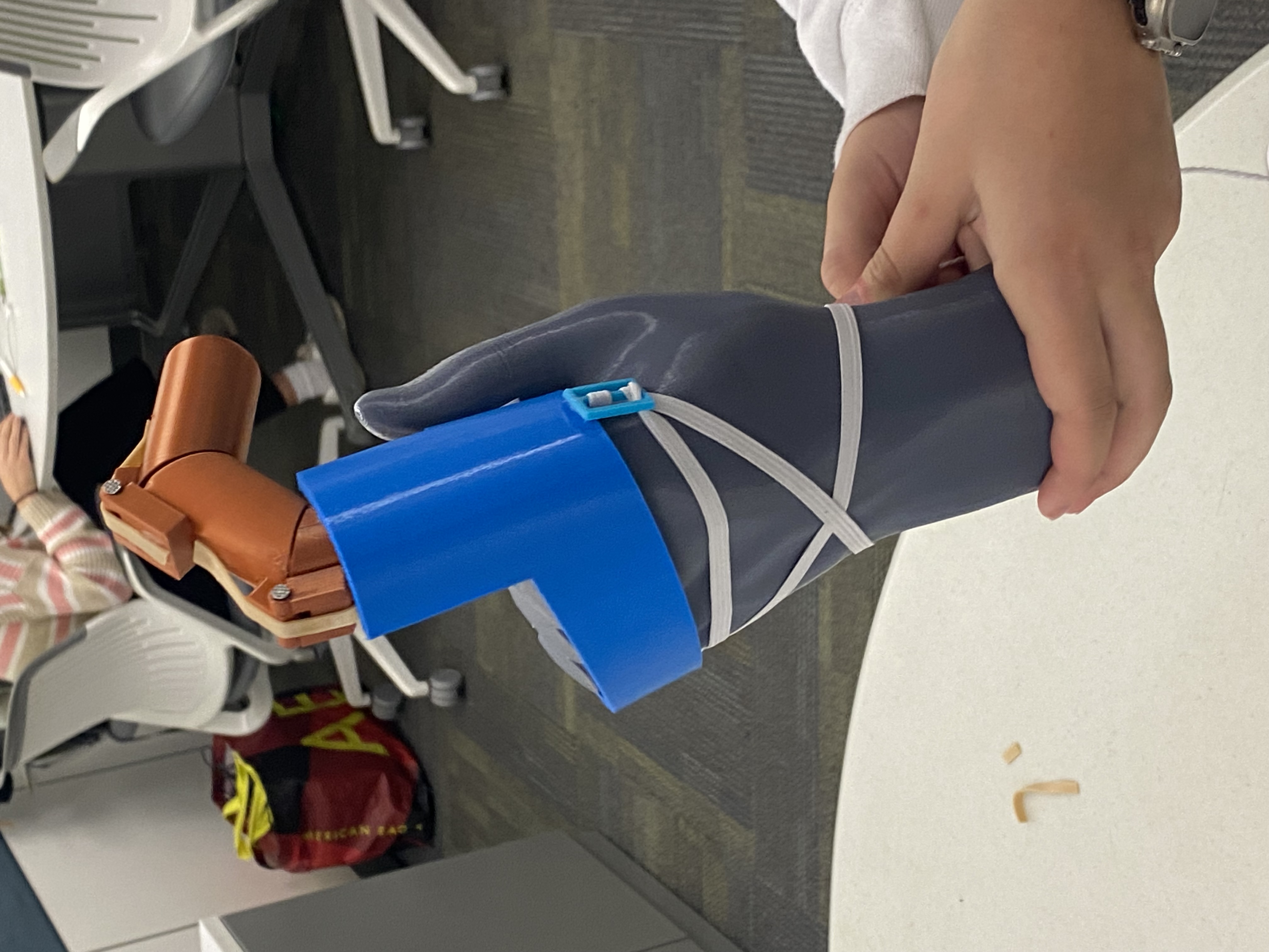 Prosthetic hand prototype